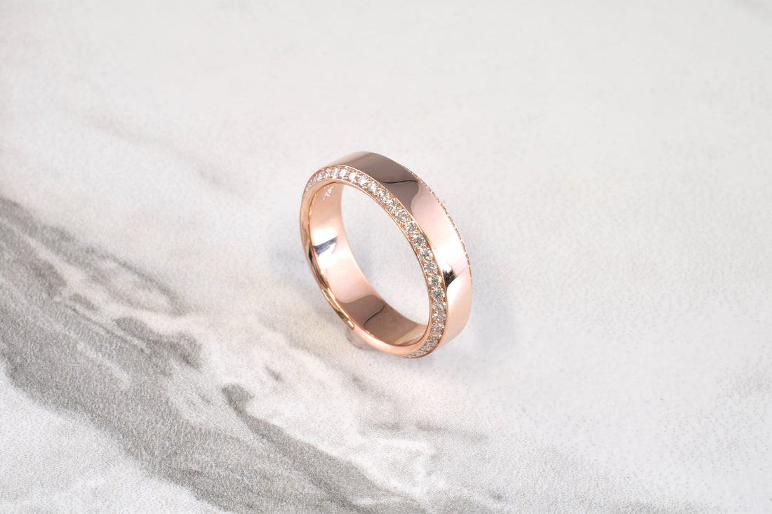 Smooth Lux Diamond Ring 6mm