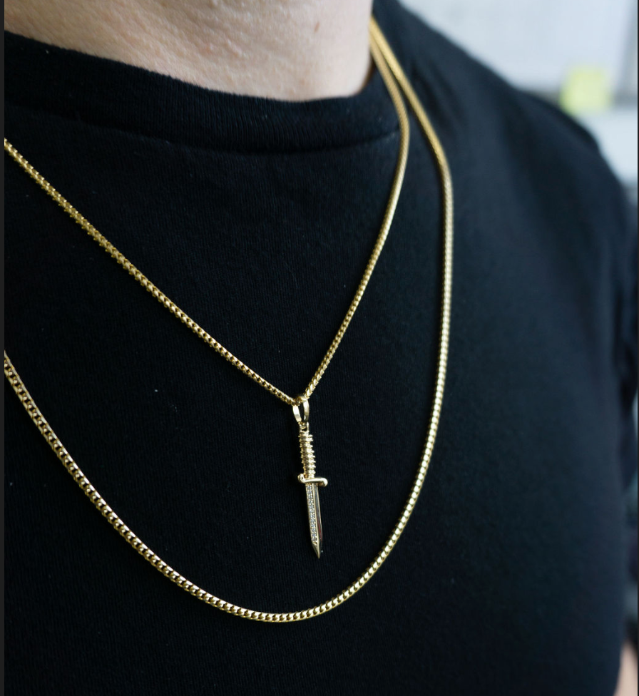 Issa Dagger Pendant
