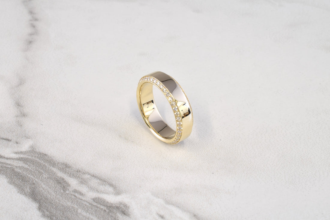 Smooth Lux Diamond Ring 6mm