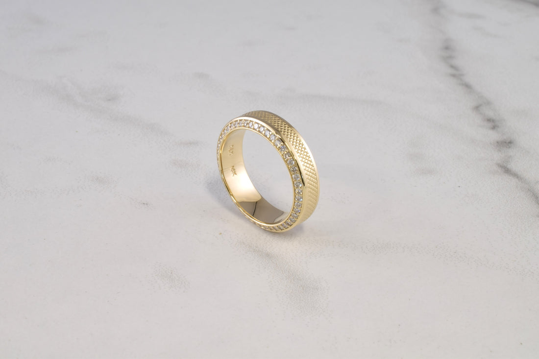 6mm Studded Band W/ Diamonds