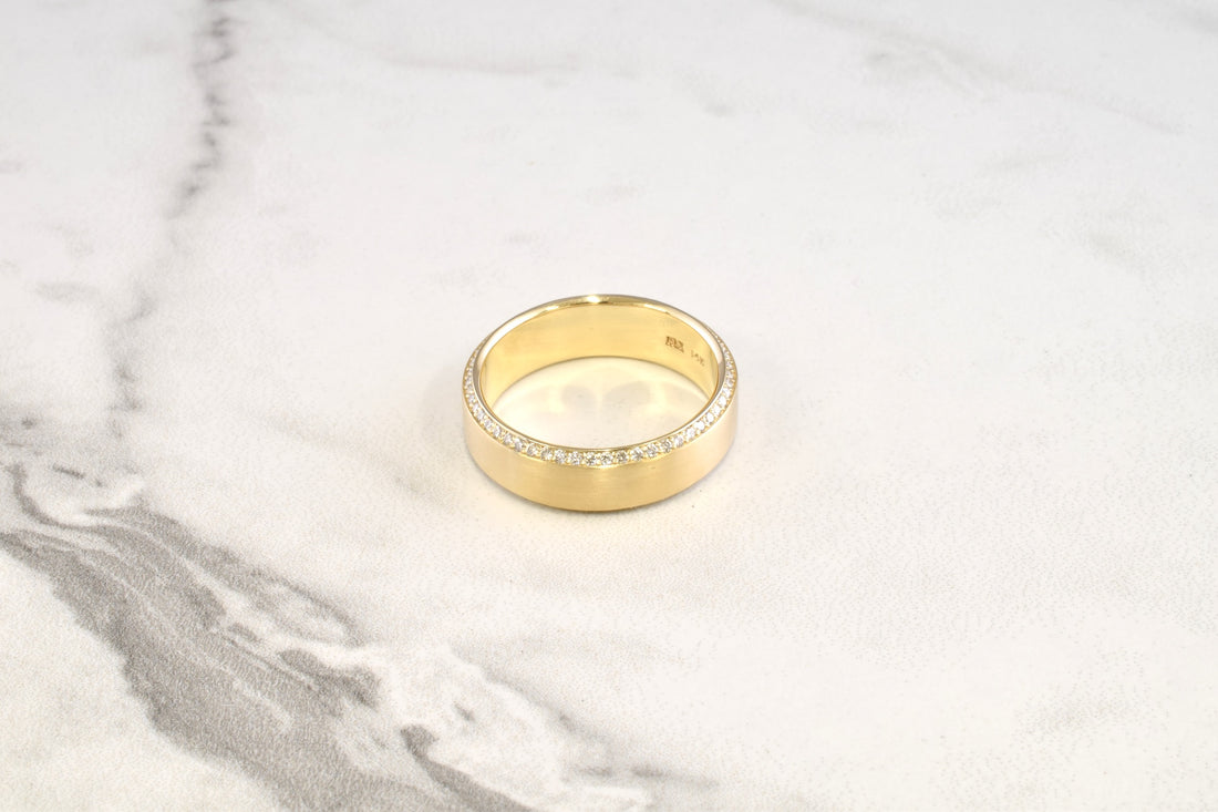 Smooth LUX Diamond Ring 8mm